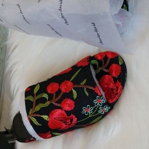 Charles David red rose floral fabric slides